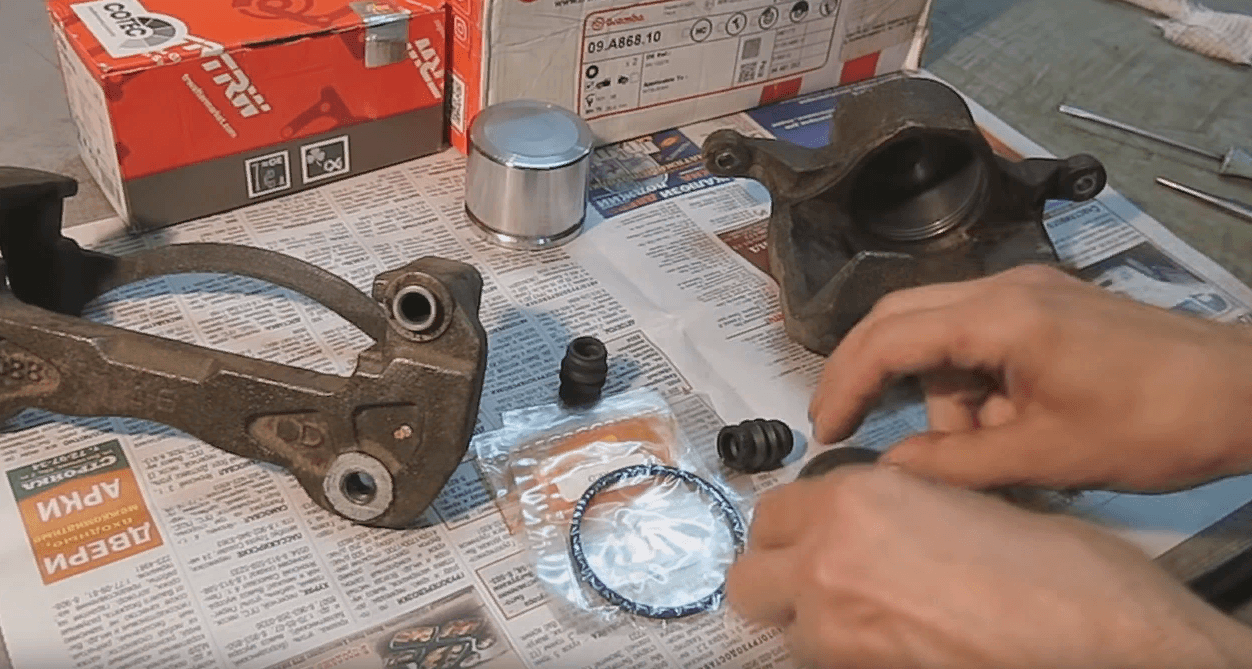 Зачем нужна смазка для направляющих суппортов