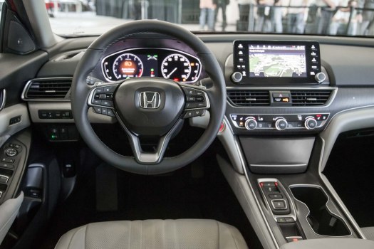 Auto showdown: 2019 nissan altima против 2018 honda accord