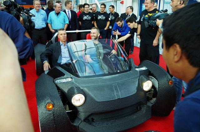 Автомобиль распечатанный на 3d принтере за 44 часа