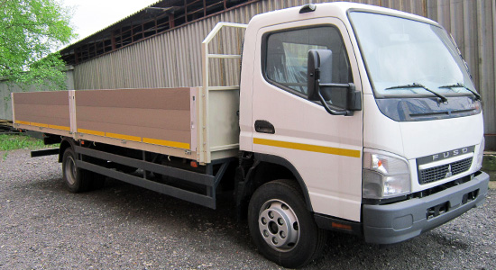 Бортовой mitsubishi fuso canter 7: цены и характеристики, фотографии и обзор