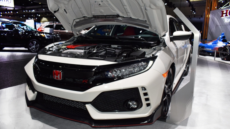 Чем удивил на выставке обновленный автомобиль honda civic
