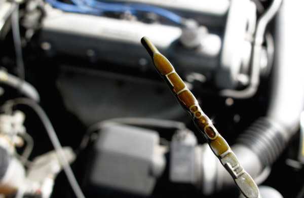 Что должен знать автовладелец при заливании масла другой марки, рекомендации