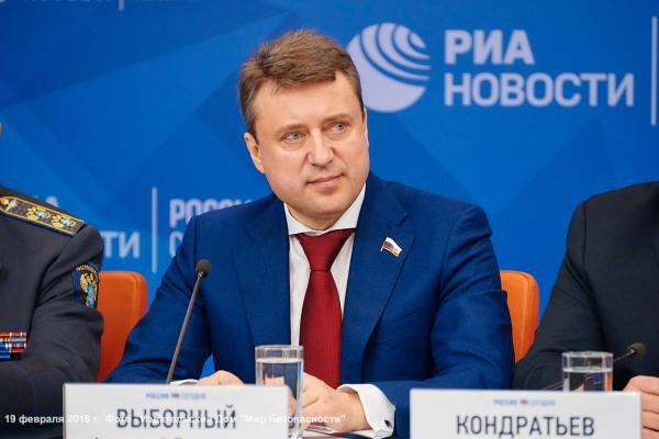 Депутаты выступают за поддержку интересов столичных водителей