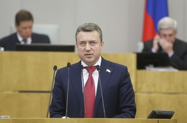 Депутаты выступают за поддержку интересов столичных водителей