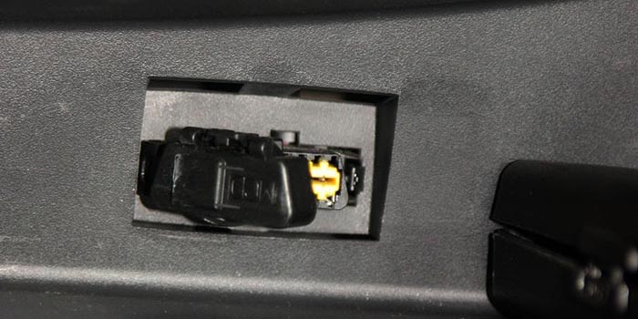 Диагностический разъем renault logan, megane 2 и duster: диагностика своими руками