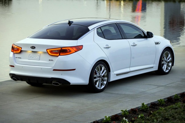 Характеристики и особенности kia optima 2015: отзывы, фото и видео
