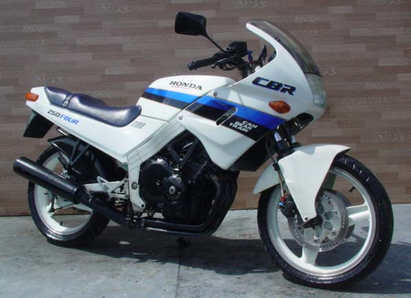 Honda cbr 250 rr отзывы