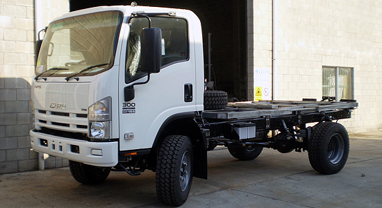 Isuzu elf 7.5 – цены и характеристики, фотографии и обзор