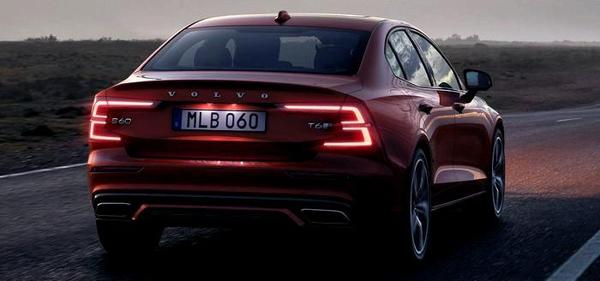 Как новый 2019 volvo s60 складывается по сравнению с его предшественником?