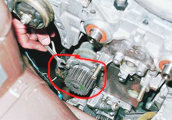 Как поменять помпу на ваз 2115 видео