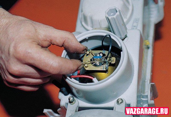 Какие лампочки в фарах ваз 2110