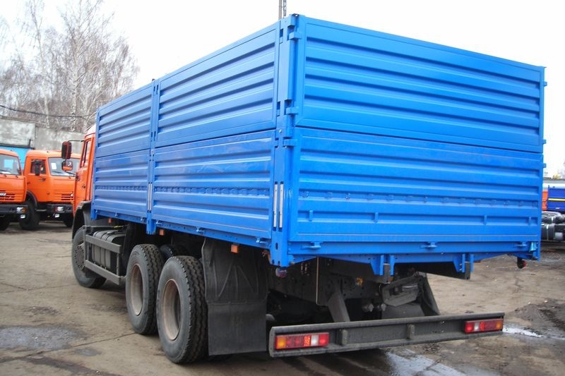 Камаз-53215 (зерновоз) характеристики и цена, фотографии и обзор