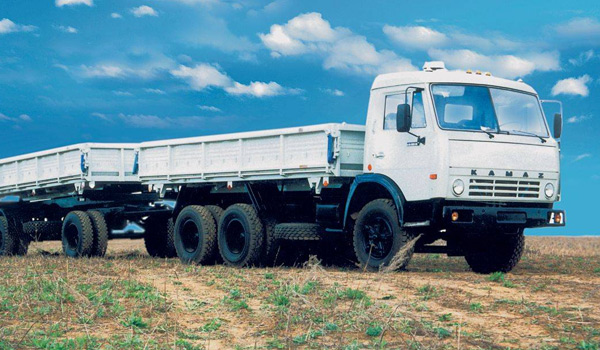 Камаз-55102: характеристики и цены, фотографии и обзор