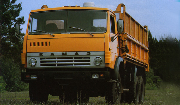 Камаз-55102: характеристики и цены, фотографии и обзор
