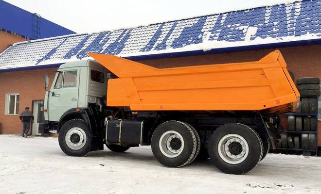 Камаз-55111 (самосвал) характеристики и цены, фотографии и обзор