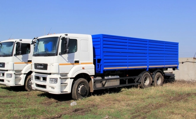 Камаз-65207 (бортовой) характеристики и цена, фотографии и обзор