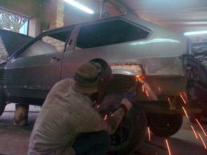 Кузовной ремонт автомобиля и 3 совета по самостоятельному ремонту кузова