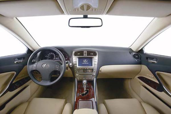 Lexus is 250 отзывы 2006