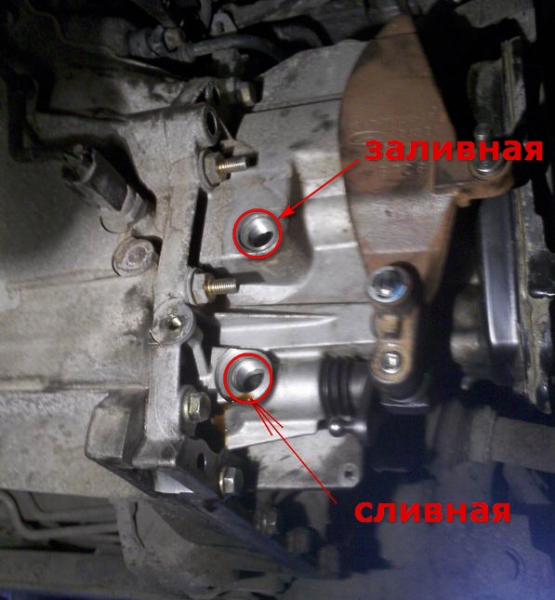 Меняем масло в двигателе ford focus 2 и 3: пошаговая инструкция и фото