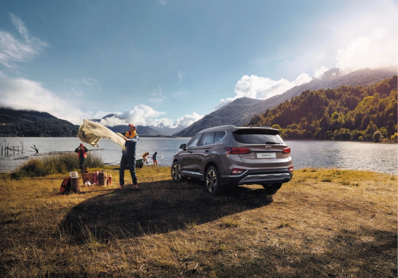 Названы рублевые цены на новый hyundai santa fe