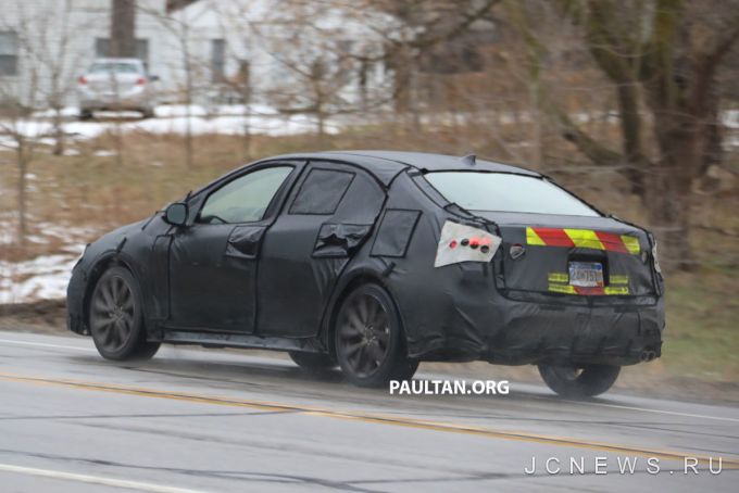Новейшую тоета corolla сфотографировали на тестах