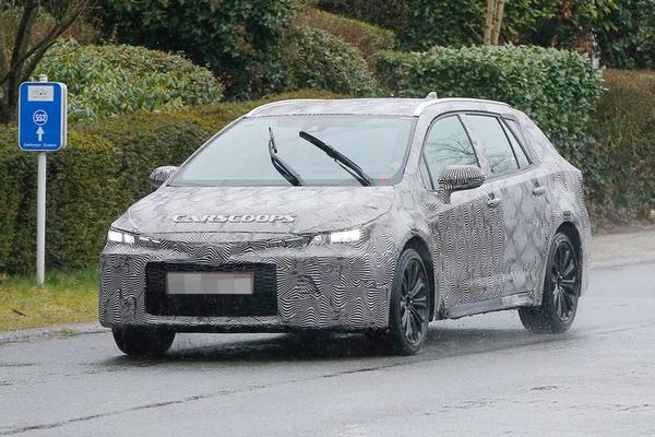 Новый corolla получает версию универсального универсала в европе, 2019 auris touring sports