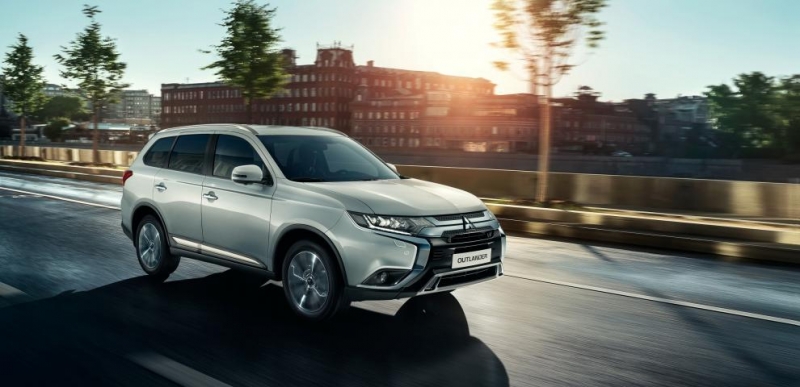 Новый corolla получает версию универсального универсала в европе, 2019 auris touring sports