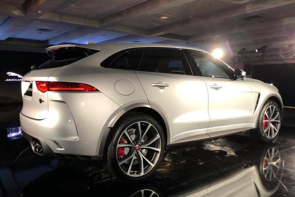 Новый svg jaguar f-pace, открытый с 542bhp