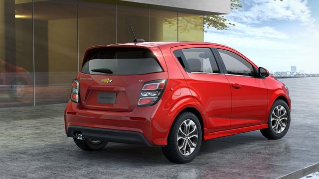 Обзор автомобиля chevrolet aveo хэтчбек и седан: технические характеристики, комплектации и цены на 2019 год