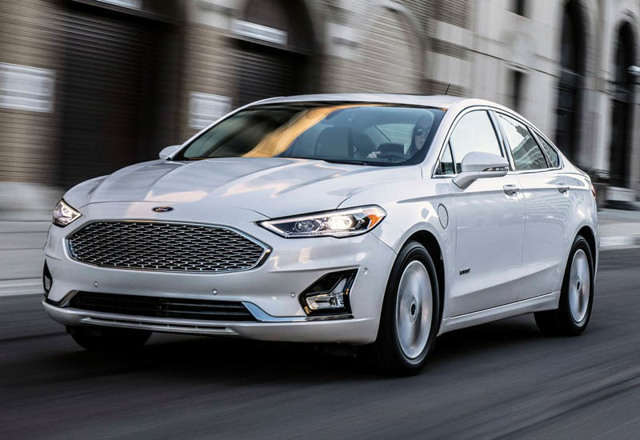 Обзор автомобиля ford fusion: основные технические характеристики и комплектации на 2019 год