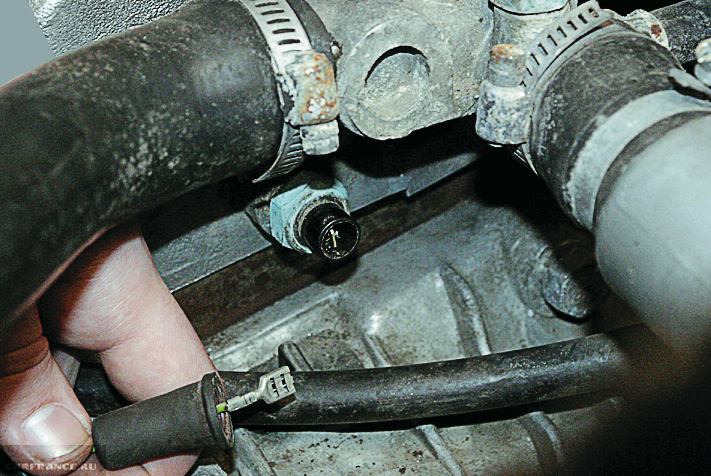 Описание датчика температуры охлаждающей жидкости и всей системы chevrolet niva