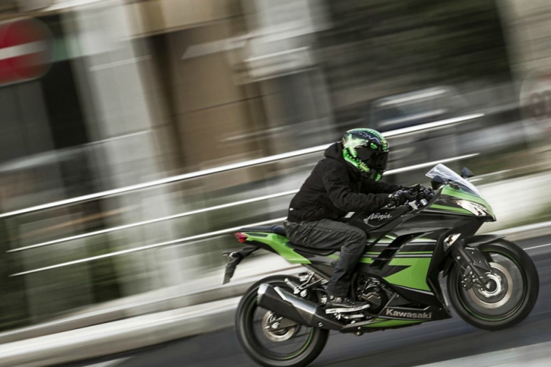 Описание параметров и видов курток для езды на мотоцикле, критерии выбора