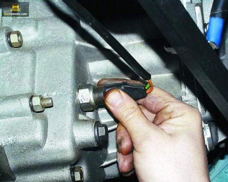 Описание работы датчика скорости ваз 2114, руководство по замене, фото и видео