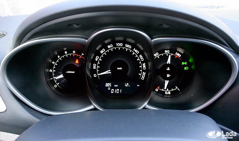 Панель приборов lada vesta: описание индикаторов, ремонт и фото щитка