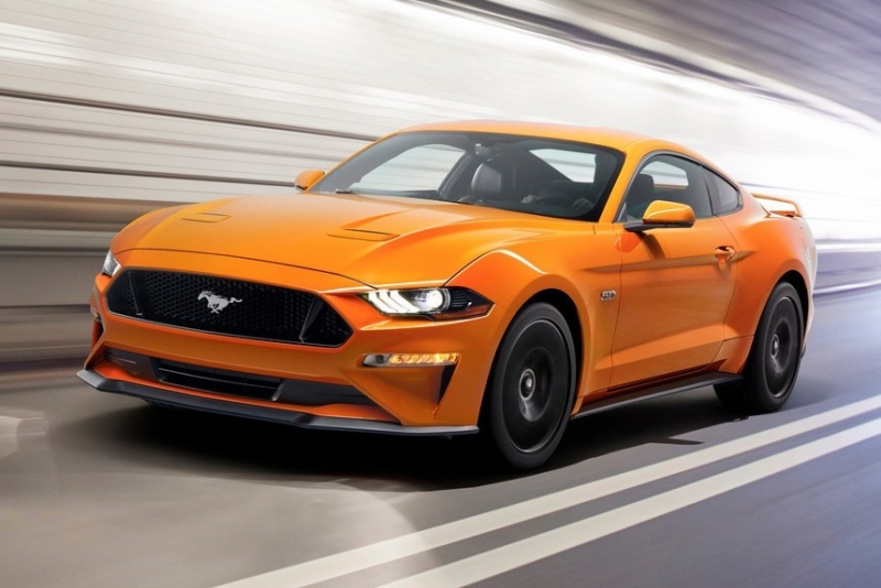 Почему 2018 ford mustang gt automatic намного быстрее, чем руководство