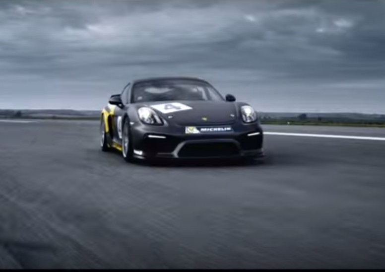 Porsche вновь отзывают самый дорогой автомобиль по причине брака