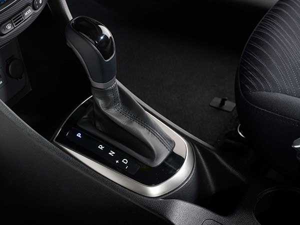 Причины залипания рычага кпп hyundai solaris, как устранить проблему?