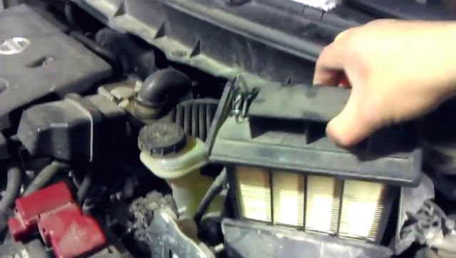 Проводим замену салонного фильтра на nissan x-trail т30 и т31: фото и видео