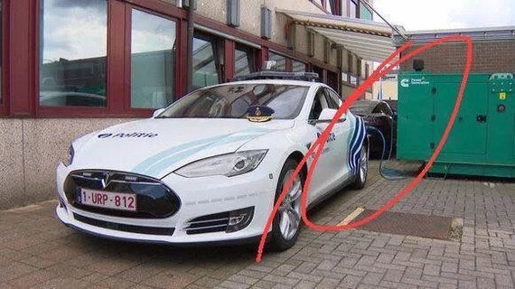 Разместите свой заказ для родстера tesla сейчас, получите модель…