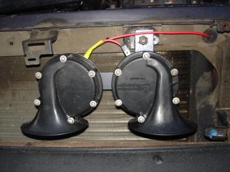 Разновидности автомобильных сигналов, критерии и нюансы выбора