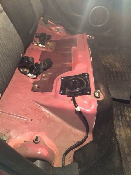 Рекомендации автоэксперта, как провести замену топливного фильтра на mazda 6