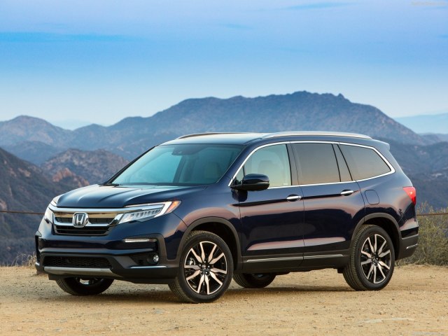 Рестайлинговые кроссоверы honda pilot и hr-v получили обновлённую «мультимедийку» и системы безопасности
