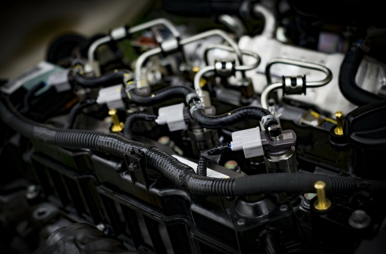 Руководство, что делать при отказе автомобиля двигаться на холодном ходу