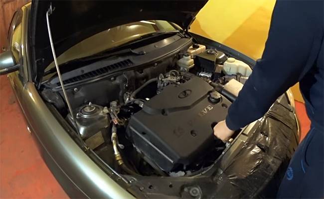 Сколько масла заливать в двигатель lada priora: расход, замена и какая моторная жидкость лучше для приоры