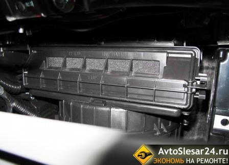 Снятие и замена салонного фильтра hyundai solaris