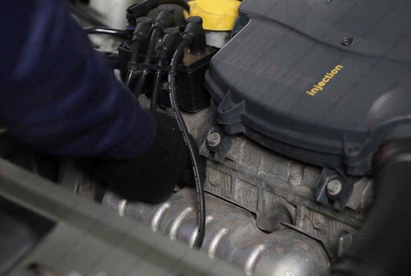 Снятие и замена свечей зажигания renault logan