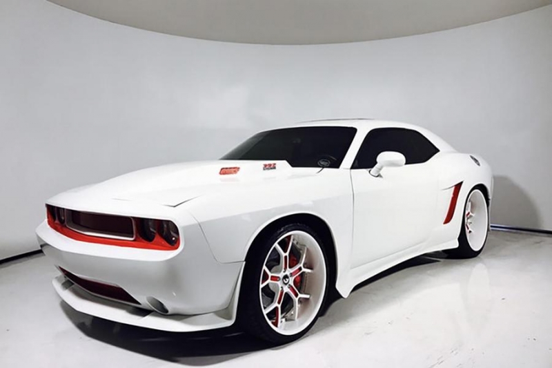 Старый и новый dodge challenger сравнили в гонке по прямой