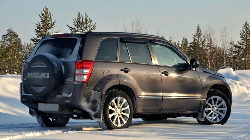 Suzuki grand vitara 2010 отзывы