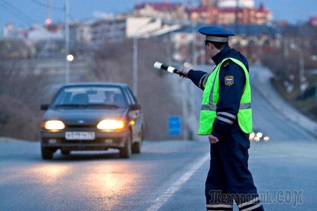 Топ-8 самых частых причин для остановки автомобиля гаишниками