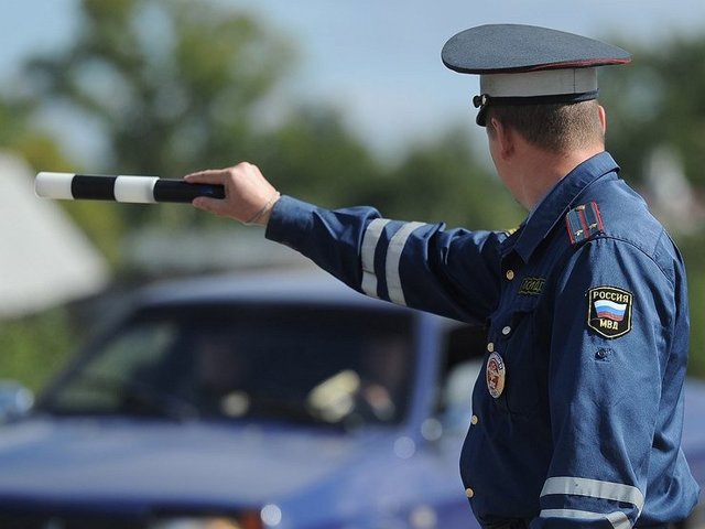 Топ-8 самых частых причин для остановки автомобиля гаишниками